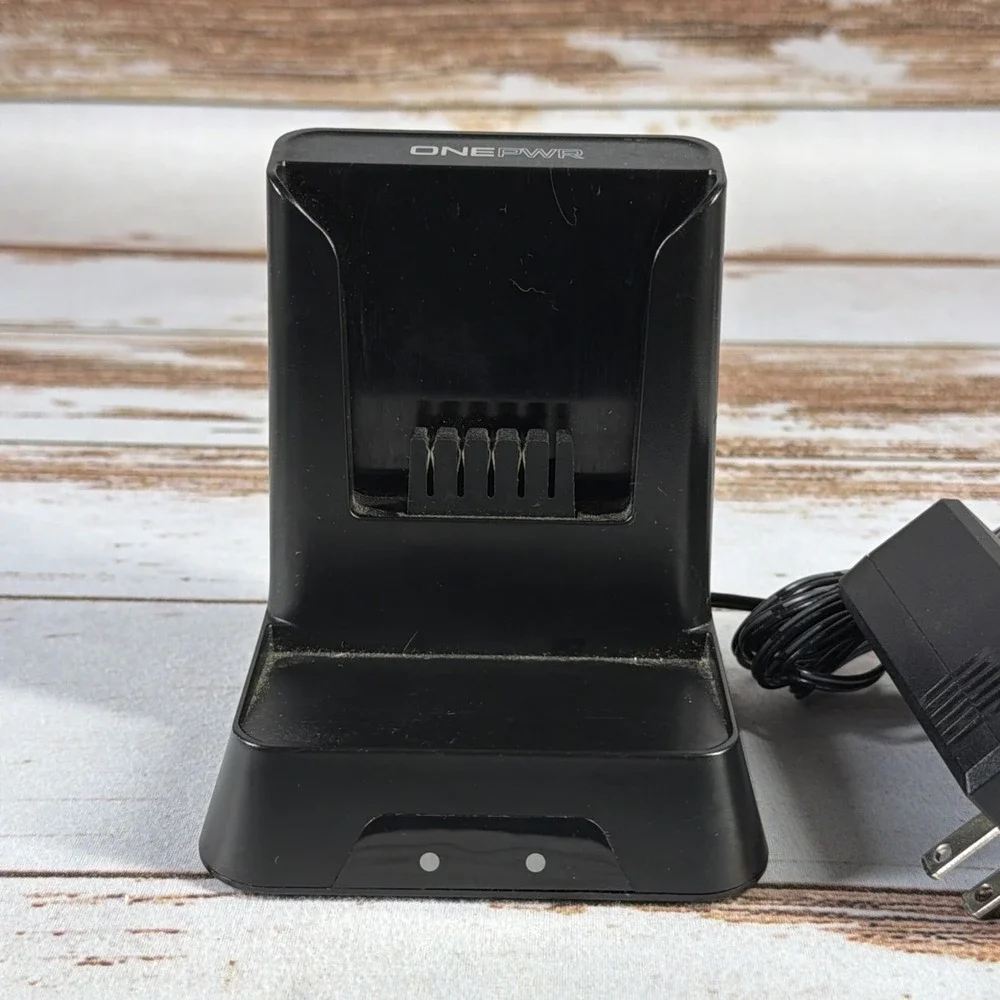 Hoover ONEPWR BH05000 Lithium-Ion Battery Charger Evolve Used